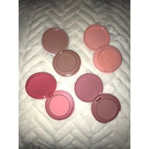 4 Tarte Blushes
